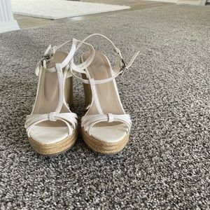 Corbin Stuart White Wedges
